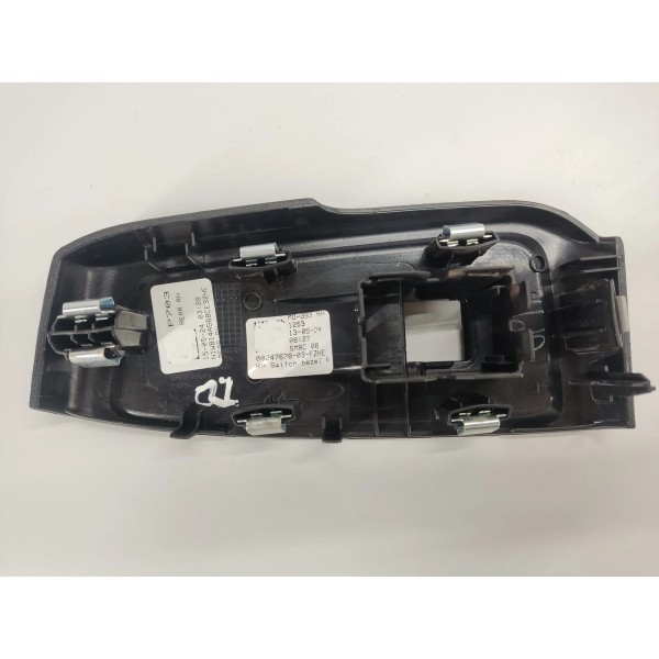 Moldura Botao Vidro T.d Ranger 3.0 V6 2025 Xls