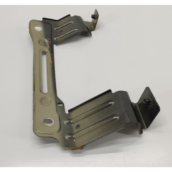 Suporte Para Lama D.d Audi Q8 2019 4m8821432