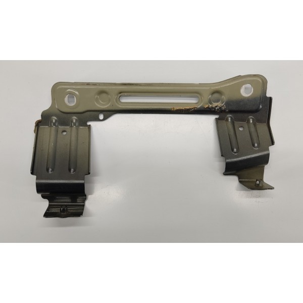 Suporte Para Lama D.d Audi Q8 2019 4m8821432