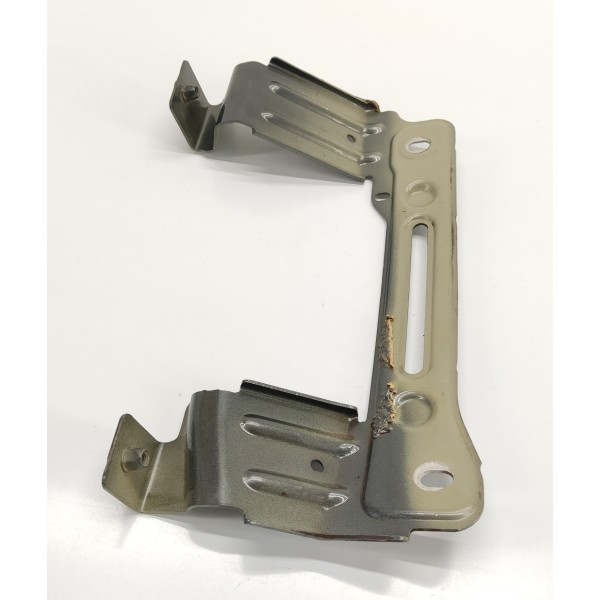 Suporte Para Lama D.d Audi Q8 2019 4m8821432