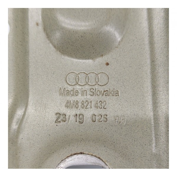 Suporte Para Lama D.d Audi Q8 2019 4m8821432