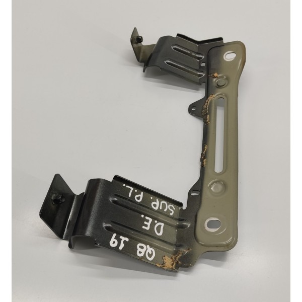 Suporte Para Lama D.e Audi Q8 2019 4m8821431 Prateado