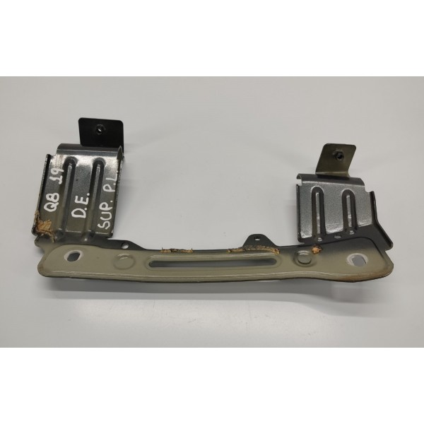 Suporte Para Lama D.e Audi Q8 2019 4m8821431 Prateado