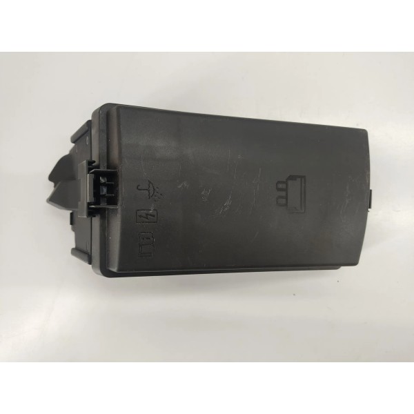Tampa Suporte Caixa Fusivel Jetta Gli 2026 5q0927165