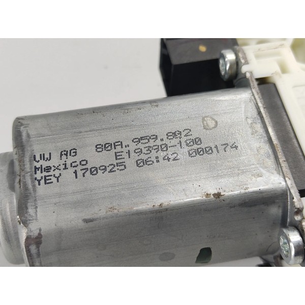 Motor Vidro D.d Volkswagen Jetta Gli 2026 80a959802