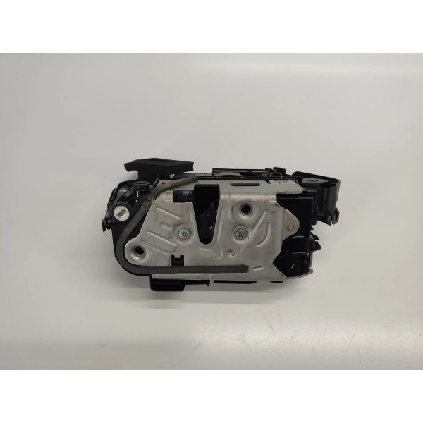 Fechadura Porta T.e Volkswagen Jetta Gli 2026 5nn839015b