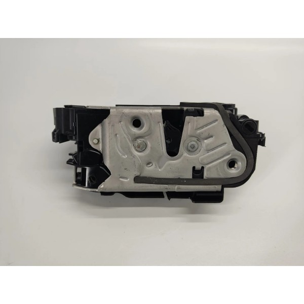 Fechadura Porta T.d Volkswagen Jetta Gli 2026 5nn839016b