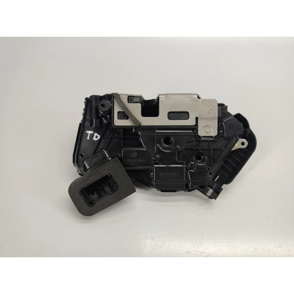 Fechadura Porta T.d Volkswagen Jetta Gli 2026 5nn839016b