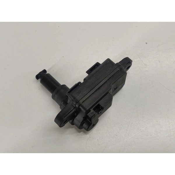 Motor Trava Porinhola Tanque Jetta Gli 2026 80a862159b Preto 26