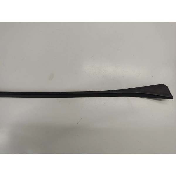 Friso Pestana Parabrisa L.d Jetta Gli 2026 17a854328 Preto