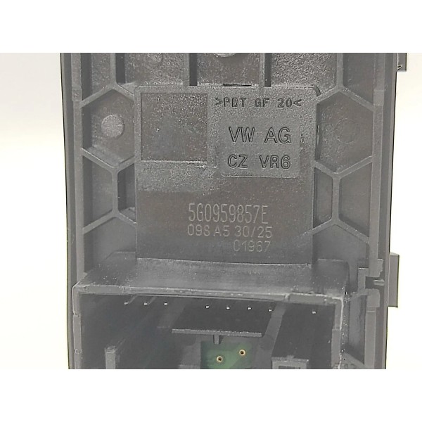 Botão Comando Vidro D.e Jetta Gli 2026 5q0959857e