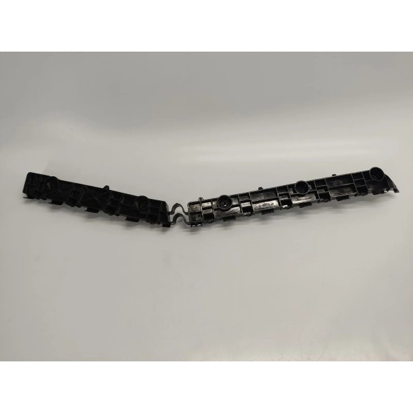 Suporte Guia Para Choque T.d Pajero Sport 2022 2.4 Hpe