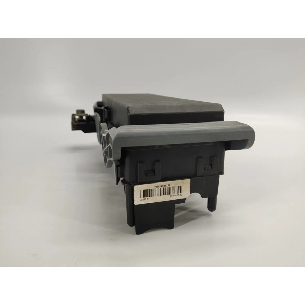 Caixa Fusivel Energia Fiat Freemont 2.4 2014 68143317ab