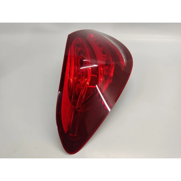 Lanterna T.e Mercedes C180 1.6 2017 A2059060357 Esquerdo Vermelho