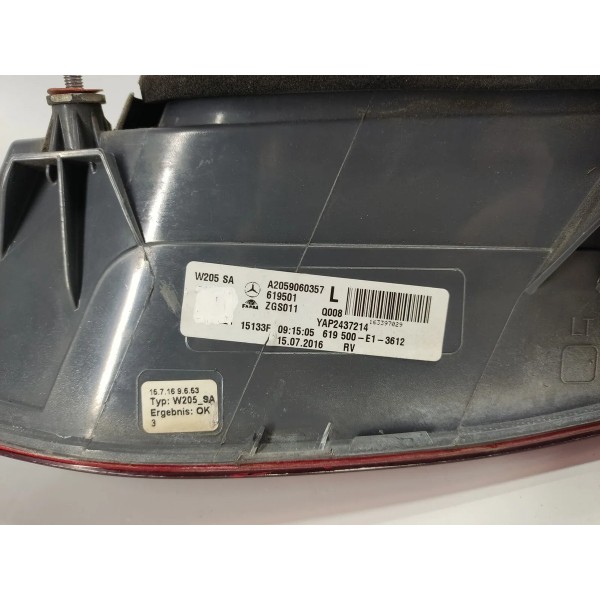 Lanterna T.e Mercedes C180 1.6 2017 A2059060357 Esquerdo Vermelho