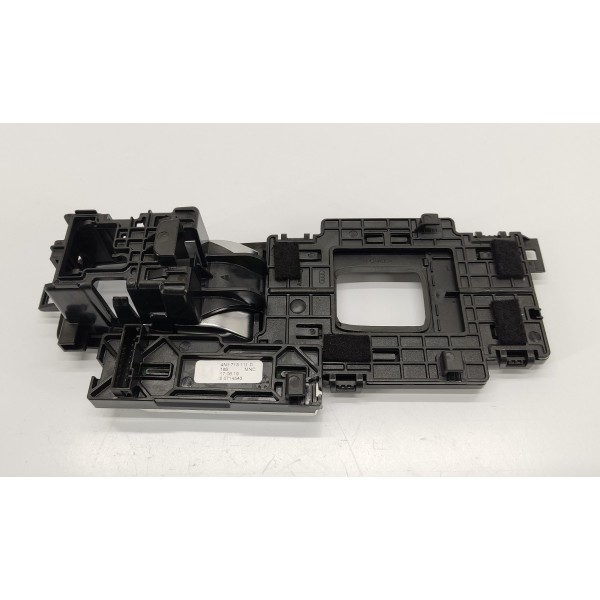 Acabamento Moldura Console Freio Mão Audi Q8 2019 4n1713111