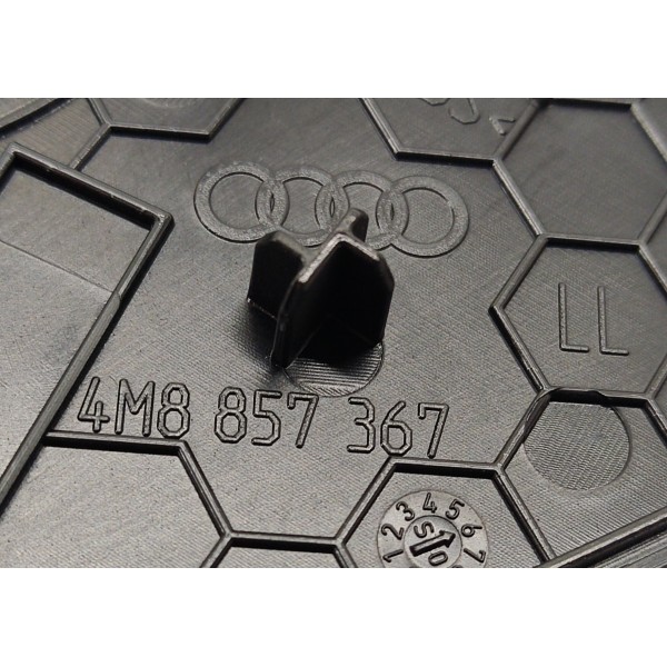 Tela Auto Falante Painel Audi Q8 2019 4m8857367 Preto