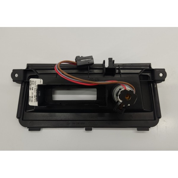 Acabamento Tomada 12v Traseiro Audi Q8 2019 4m8863440