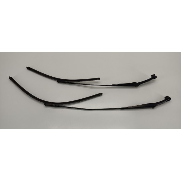 Par Braço Limpador Para Brisa Audi Q8 2019 4m8955408 Esquerdo