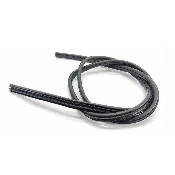 Borracha Fixa Carroceria Porta Traseira Nissan Kicks 2021 Preto