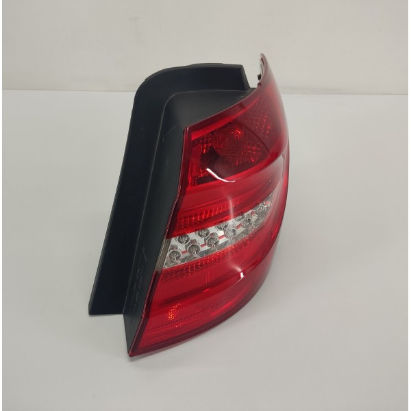 Lanterna Lateral Traseira Direita Led Mercedes B200 2015 Vermelho