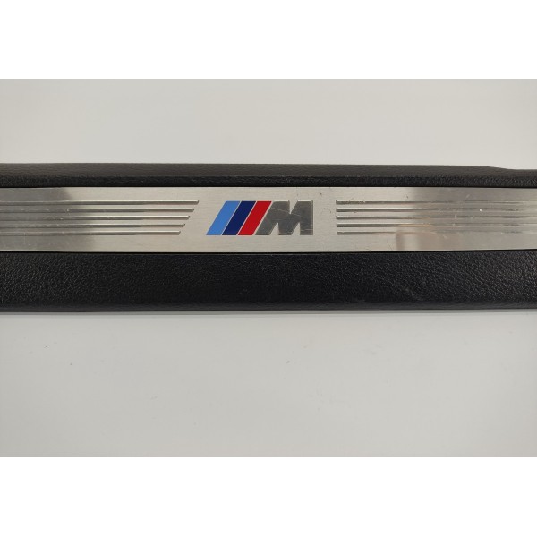 Soleira Porta Dianteira Esquerda Bmw X6 V8 2015 7284557