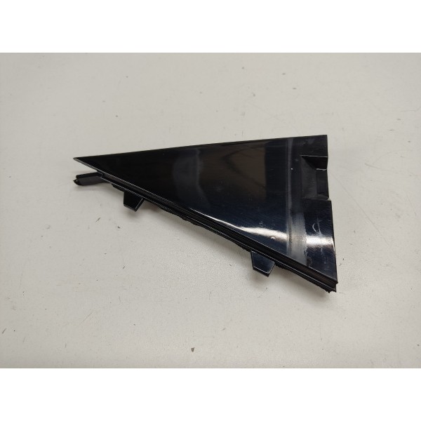 Acabamento Triangulo Externo Porta T.d Azera 3.3 2011