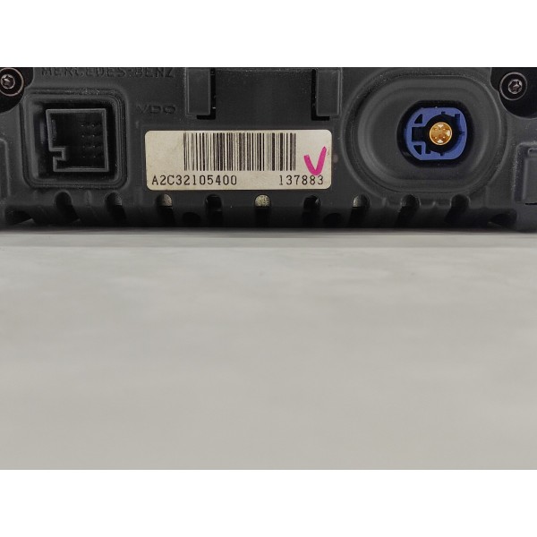 Tela Multimidia Mercedes B200 2015