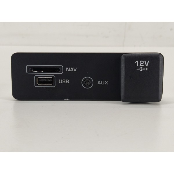 Botão Entrada Usb Aux Nav 12v Discovery Sport 2.0 2016