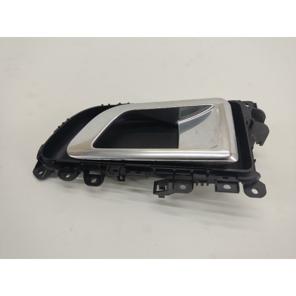 Maçaneta Interna T.e Land Rover Discovery Sport 2016 Traseira