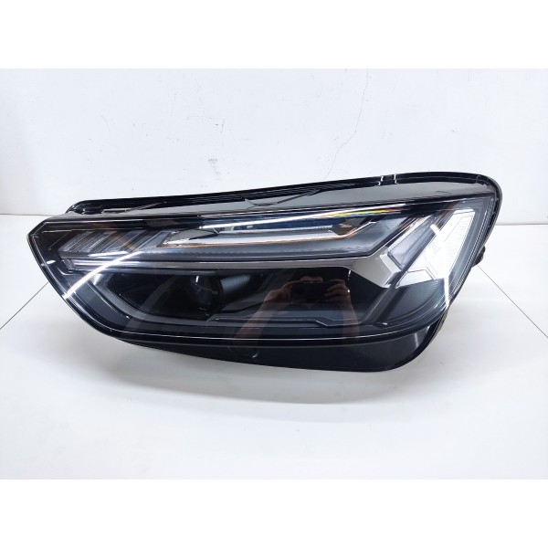 Farol Esquerdo Audi Q5 2.0 2022 80a941035 Esquerdo