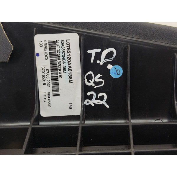Acabamento Lateral Banco Traseiro Direito Audi Q5 2.0 2022 Preto