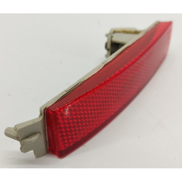 Refletor Olho Gato Traseiro Esquerdo Nissan Kicks 2021 Vermelho