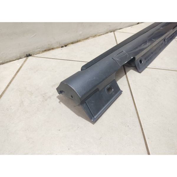 Spoiler Lateral Esquerdo Mercedes Cla 45 Amg 2016 Prateado