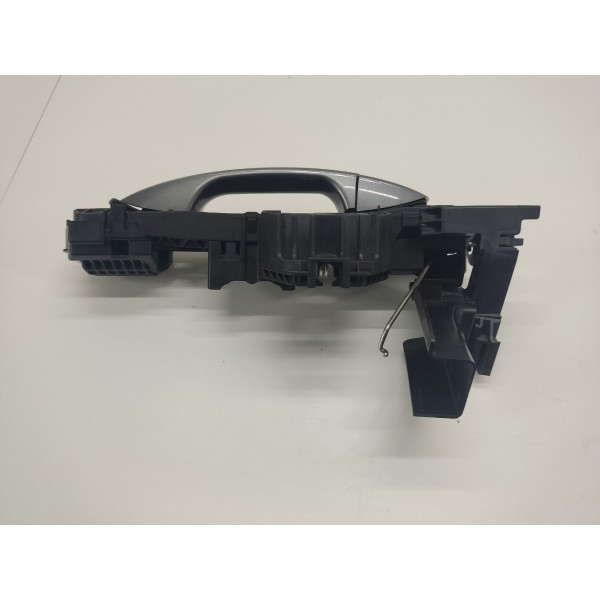 Maçaneta Externa Dianteira Esquerda Mercedes Cla 45 Amg 2016 Cinza Dianteira