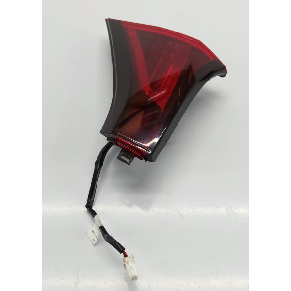 Lanterna Tampa Traseira Direita Nissan Kicks 2021 265505r02a Direito Bordô