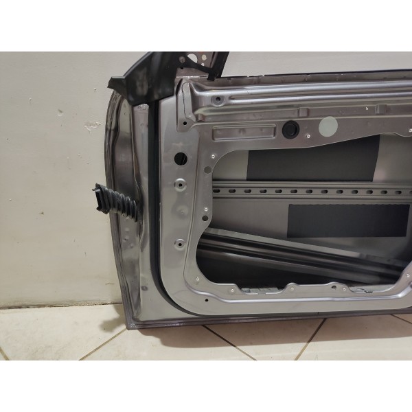 Porta Dianteira Direita Mercedes Cla 45 Amg 2016 Dianteira Direito Cinza