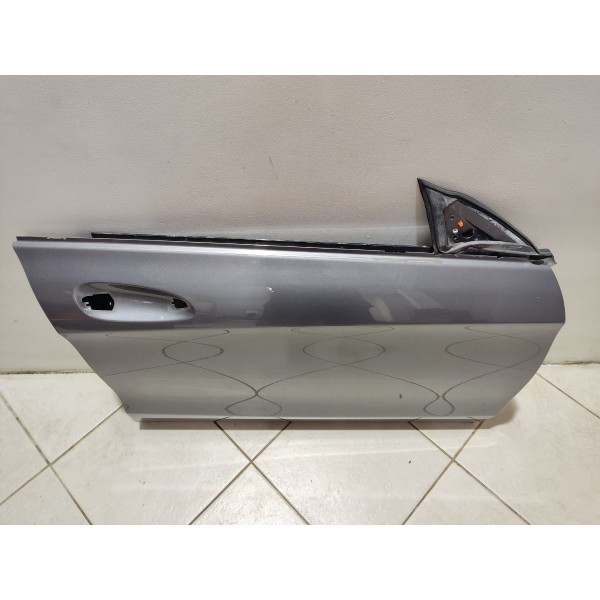 Porta Dianteira Direita Mercedes Cla 45 Amg 2016 Dianteira Direito Cinza