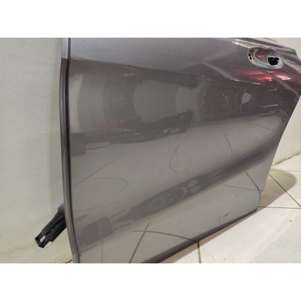 Porta Traseira Esquerda Mercedes Cla 45 Amg 2016 Traseira Esquerda Prateado