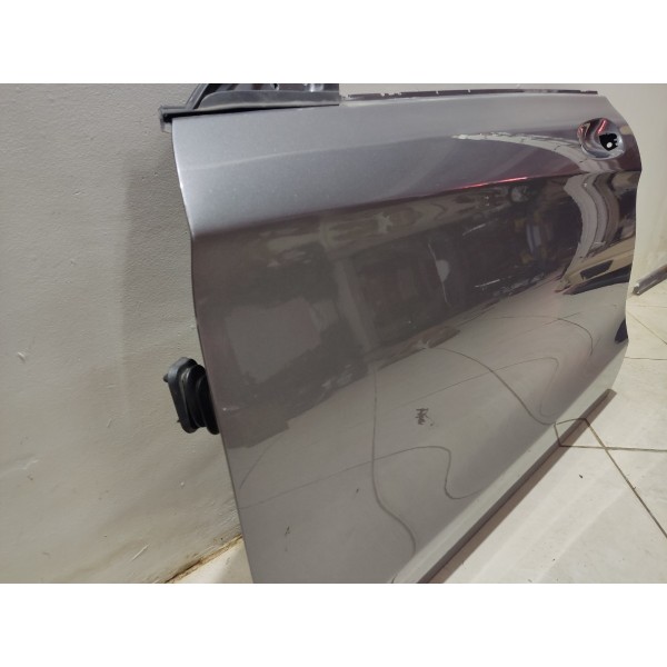 Porta Dianteira Esquerda Mercedes Cla 45 Amg 2016 Dianteira Esquerda Cinza