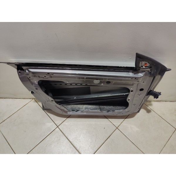 Porta Dianteira Esquerda Mercedes Cla 45 Amg 2016 Dianteira Esquerda Cinza