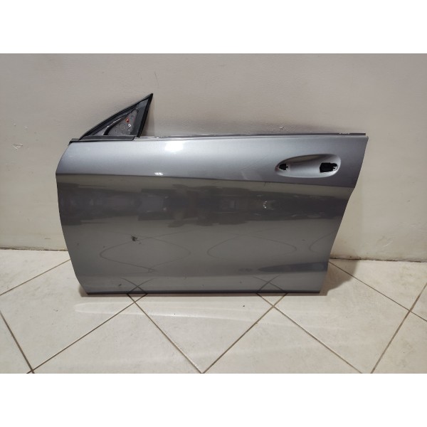 Porta Dianteira Esquerda Mercedes Cla 45 Amg 2016 Dianteira Esquerda Cinza