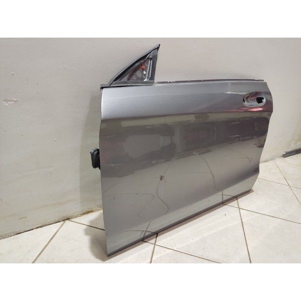 Porta Dianteira Esquerda Mercedes Cla 45 Amg 2016 Dianteira Esquerda Cinza