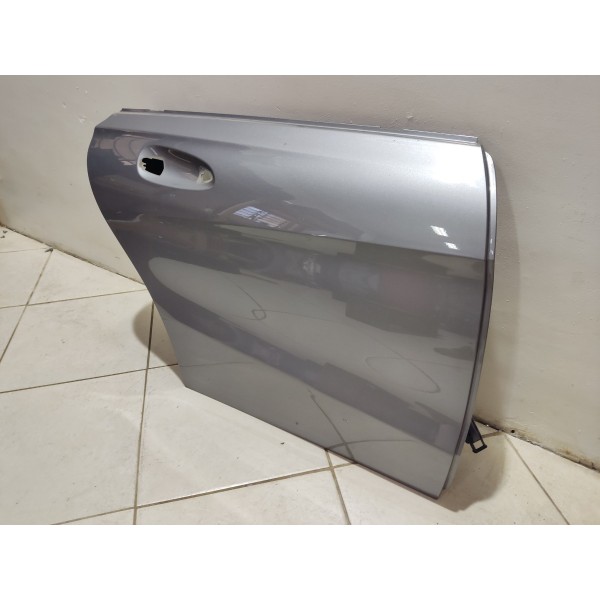 Porta Traseira Direita Mercedes Cla 45 Amg 2016 Traseira Direito Cinza-escuro
