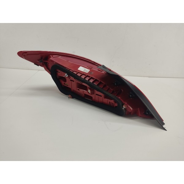 Lanterna Direita Mercedes Cla 45 Amg 2016 A1179060401 Direito Vermelho