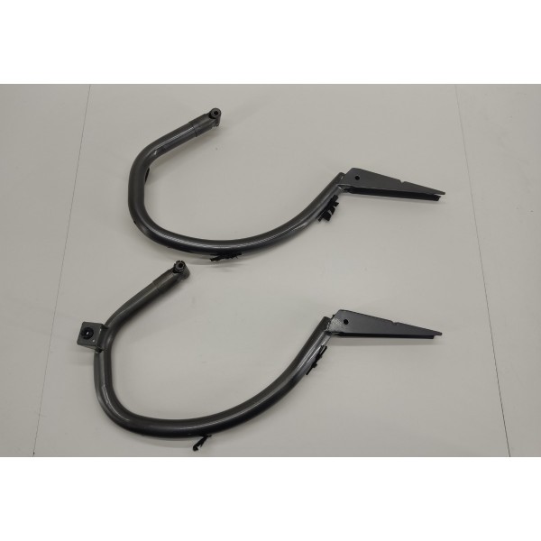 Par Dobradiça Tampa Traseira Porta Malas Cla 45 Amg 2016