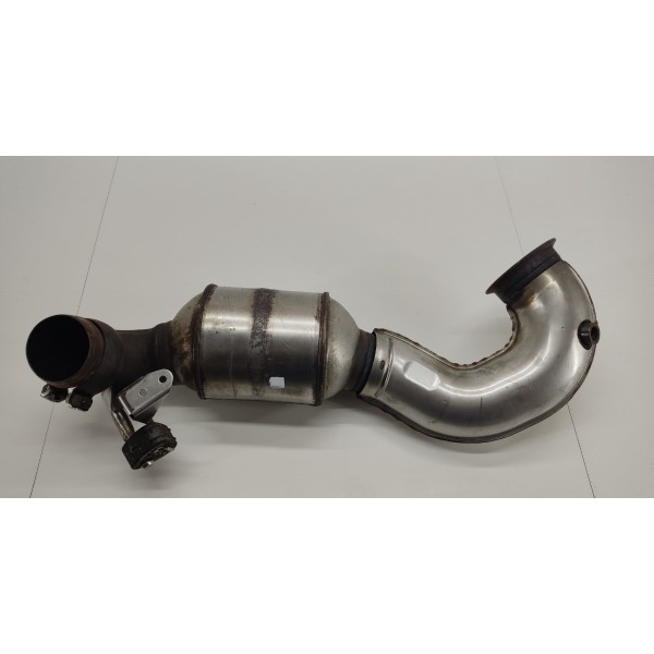 Catalisador Com Detalhe Mercedes Cla 45 Amg 2016