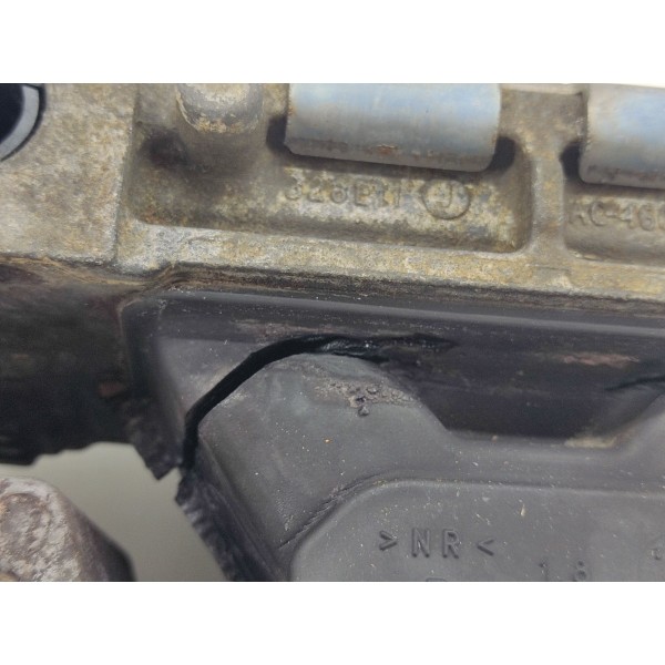 Coxim Motor Com Detalhe Mercedes Cla 45 Amg 2016