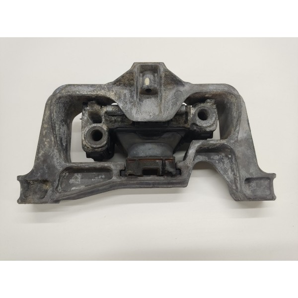 Coxim Motor Com Detalhe Mercedes Cla 45 Amg 2016