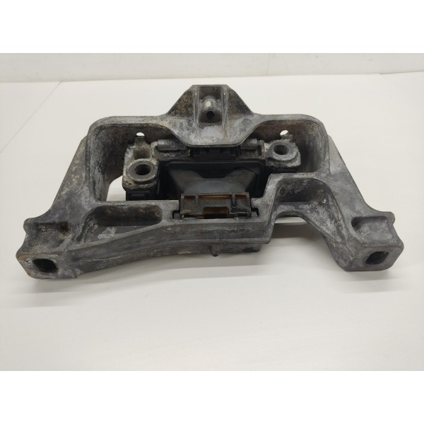 Coxim Motor Com Detalhe Mercedes Cla 45 Amg 2016